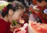 LPL第一中单爆出离谱黑料！女友吐槽JKL引热议幼天风评终归逆转，孙颖莎王楚钦黑汗青曝光！网友：原先太穷了他们是啥活都接呀！（“向阳大家”已上线传说中的天下第五大王牌谍报结构长啥样？），吃瓜黑料永世地